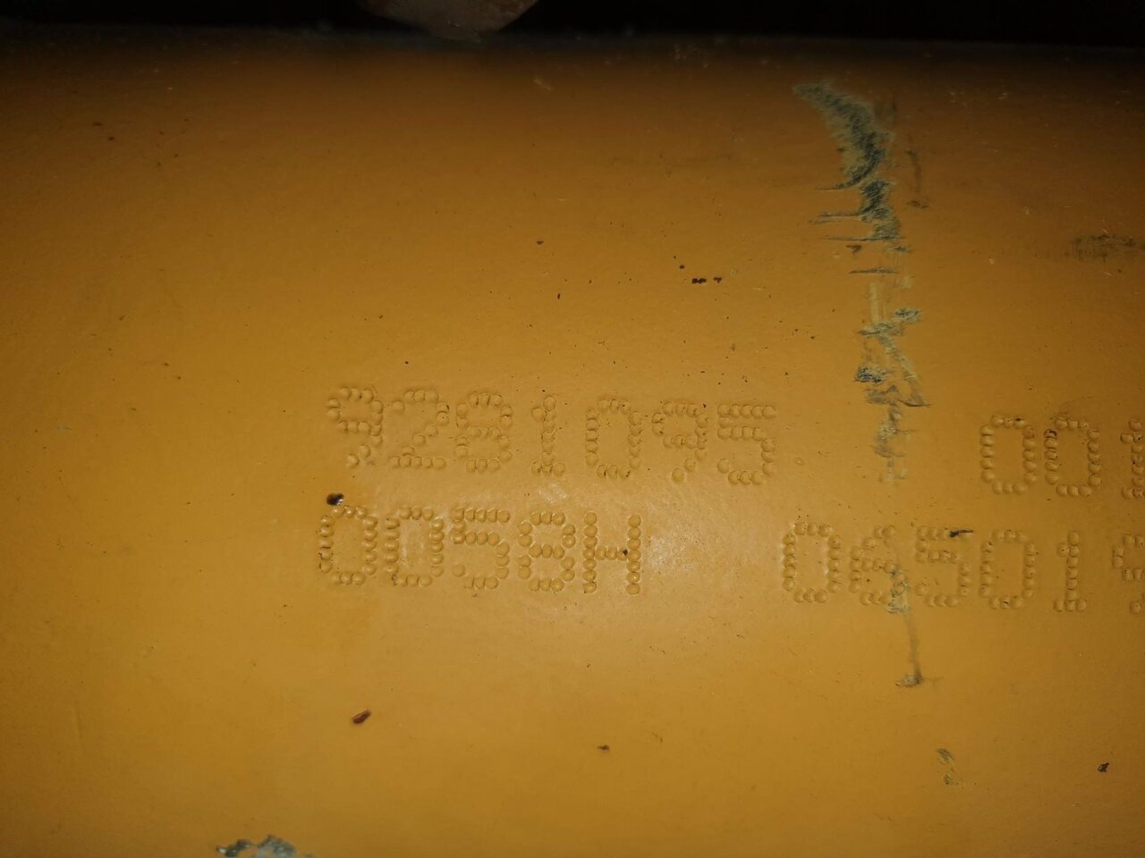 BOTELLA DE BALANCIN LIEBHER R904C - Гідроциліндр в категорії Гусеничні екскаватори: фото 2 BOTELLA DE BALANCIN LIEBHER R904C - Гідроциліндр в категорії Гусеничні екскаватори: фото 2