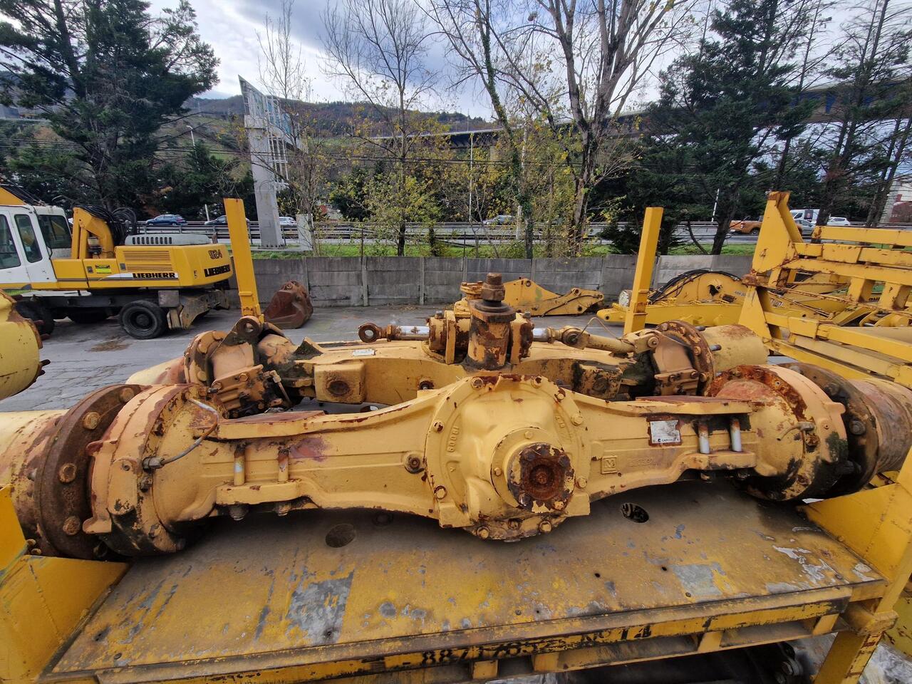 EJES CARRARO 852 FR PAR CASE 1288 - Вісь та запчастини в категорії Будівельна техніка: фото 4 EJES CARRARO 852 FR PAR CASE 1288 - Вісь та запчастини в категорії Будівельна техніка: фото 4