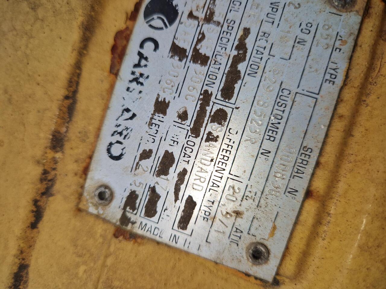 EJES CARRARO 852 FR PAR CASE 1288 - Вісь та запчастини в категорії Будівельна техніка: фото 2 EJES CARRARO 852 FR PAR CASE 1288 - Вісь та запчастини в категорії Будівельна техніка: фото 2