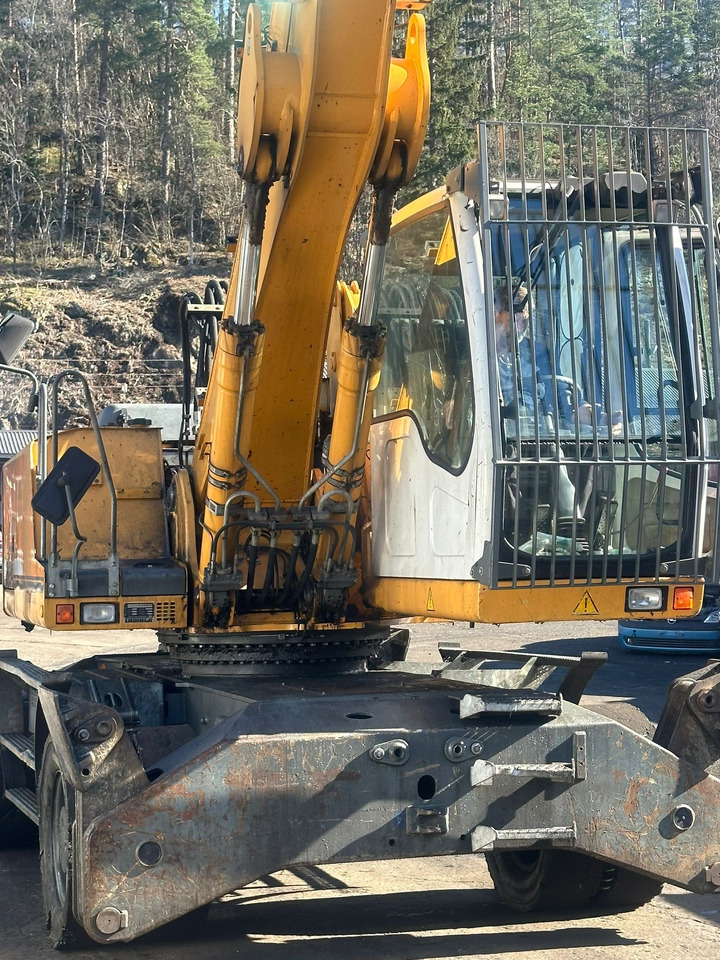LIEBHERR A924C - Перевантажувач: фото 5 LIEBHERR A924C - Перевантажувач: фото 5
