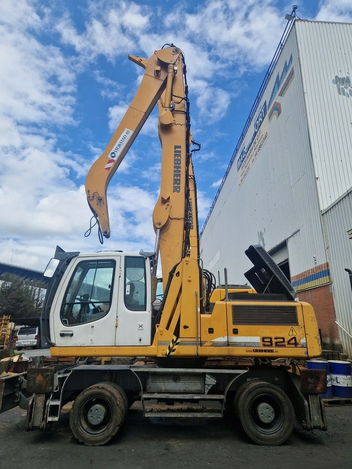 LIEBHERR A924C - Перевантажувач: фото 3 LIEBHERR A924C - Перевантажувач: фото 3