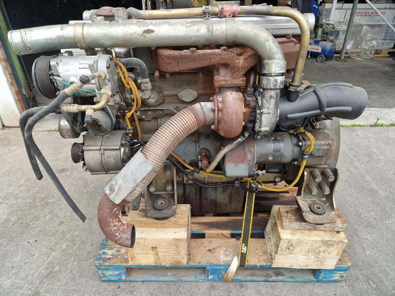 MOTOR LIEBHERR D924 TIE A2 - Двигун в категорії Будівельна техніка: фото 4 MOTOR LIEBHERR D924 TIE A2 - Двигун в категорії Будівельна техніка: фото 4