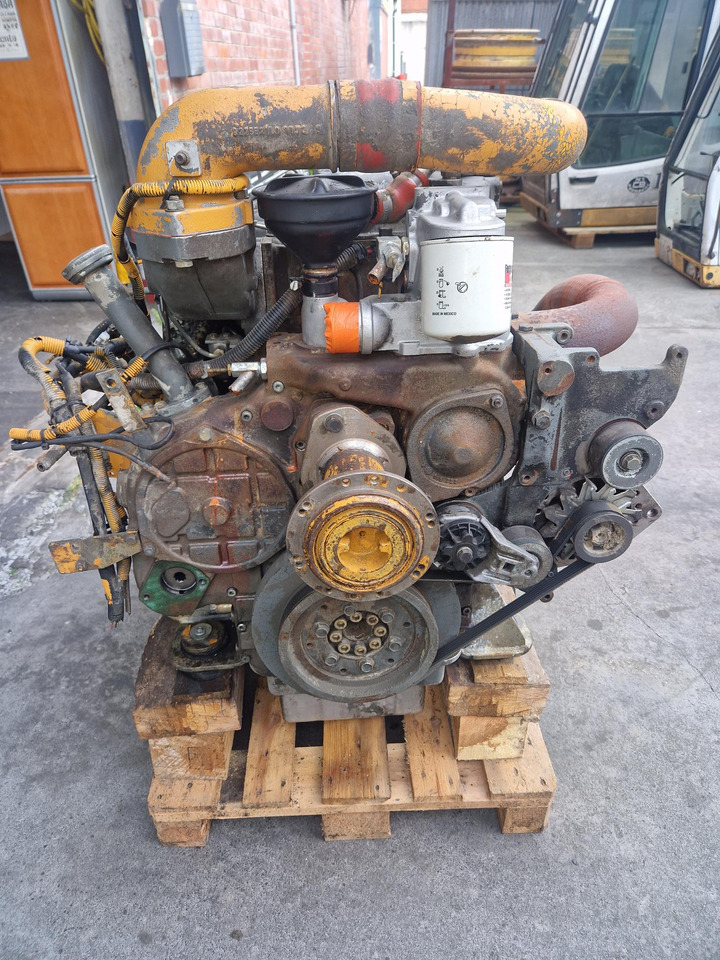 MOTOR LIEBHERR D926 TI-E A2 - Двигун в категорії Будівельна техніка: фото 4 MOTOR LIEBHERR D926 TI-E A2 - Двигун в категорії Будівельна техніка: фото 4
