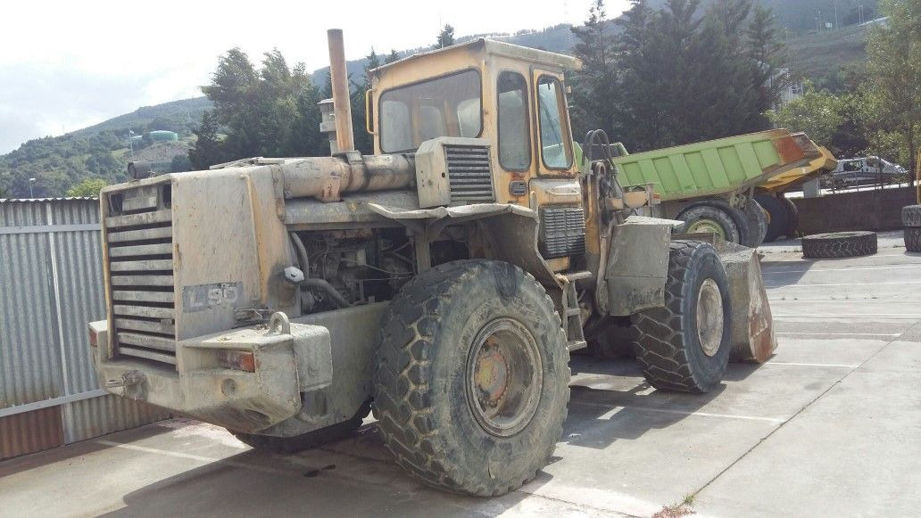 PALA CARGADORA VOLVO L90 - Колісний навантажувач: фото 1 PALA CARGADORA VOLVO L90 - Колісний навантажувач: фото 1