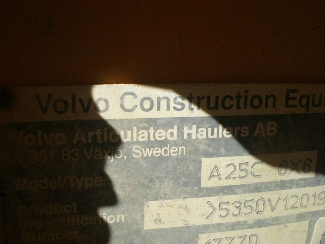 VOLVO A25C S/N: 12019 (1998) Y S/N: 12026 (1999) - Шарнірний самоскид: фото 2 VOLVO A25C S/N: 12019 (1998) Y S/N: 12026 (1999) - Шарнірний самоскид: фото 2