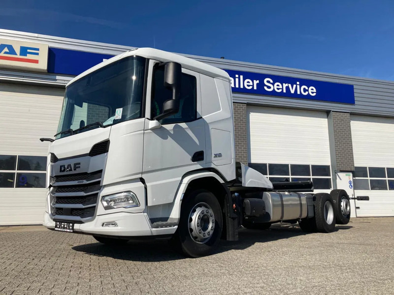 DAF XD 450 FAN CHASSIS SLEEPER CAB PTO STEERING LIFTAXLE 480WB - NEW - Вантажівка шасі: фото 5 DAF XD 450 FAN CHASSIS SLEEPER CAB PTO STEERING LIFTAXLE 480WB - NEW - Вантажівка шасі: фото 5