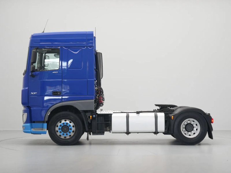 DAF XF 450 FT, Space Cab, PTO, New Tacho 7 Stuks op Voorraad - Тягач: фото 2 DAF XF 450 FT, Space Cab, PTO, New Tacho 7 Stuks op Voorraad - Тягач: фото 2