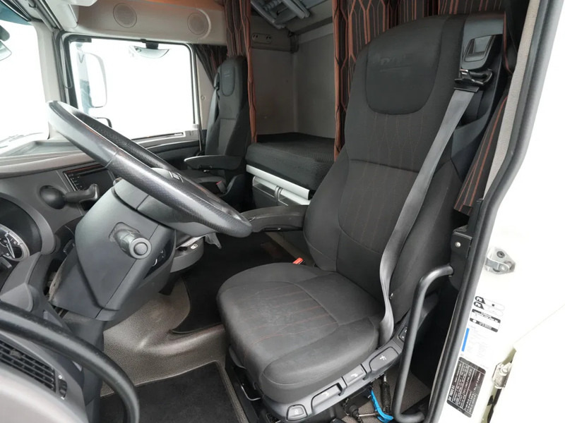 Тягач DAF XF 530 FT, Super Space Cab, Intarder, Rema, BullBar, 2x Tanks, New APK, New Tacho: фото 15