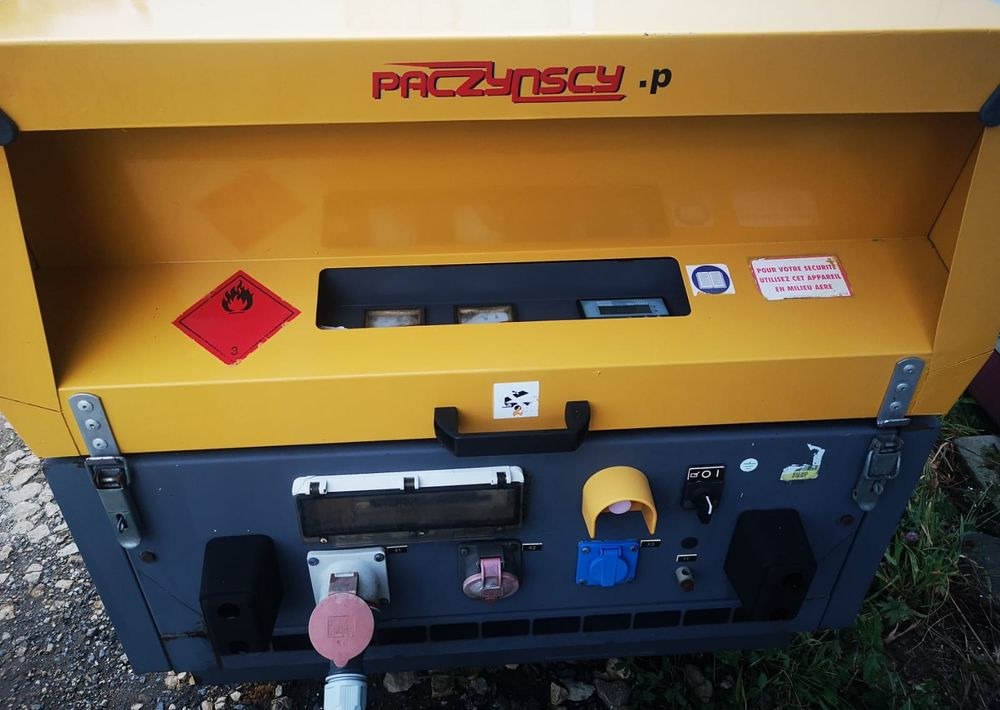 Agregat prądotwórczy Atlas Copco QAX 20 2005 Agregat (Genrtator) prądotwórczy Atlas Copco - Електричний генератор: фото 3 Agregat prądotwórczy Atlas Copco QAX 20 2005 Agregat (Genrtator) prądotwórczy Atlas Copco - Електричний генератор: фото 3