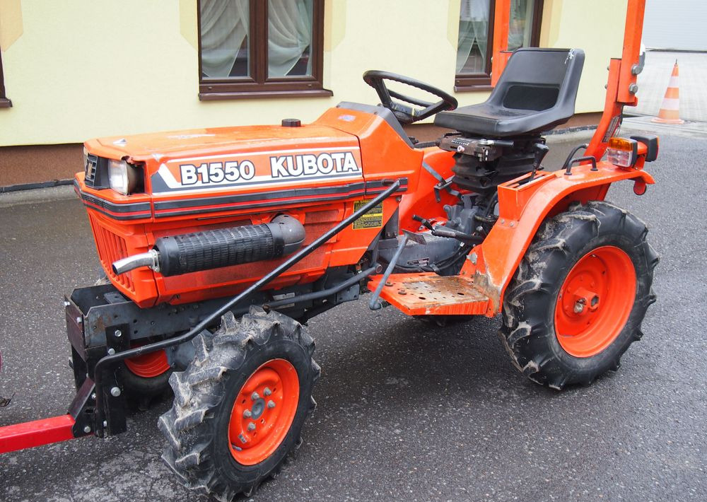 Ciągnik Kubota B1550 1994 traktorek KUBOTA 4x4 19KM - Трактор: фото 1 Ciągnik Kubota B1550 1994 traktorek KUBOTA 4x4 19KM - Трактор: фото 1