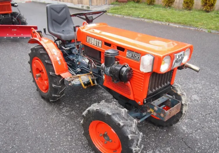 Трактор Ciągnik Kubota B6100 1995 4x4: фото 10