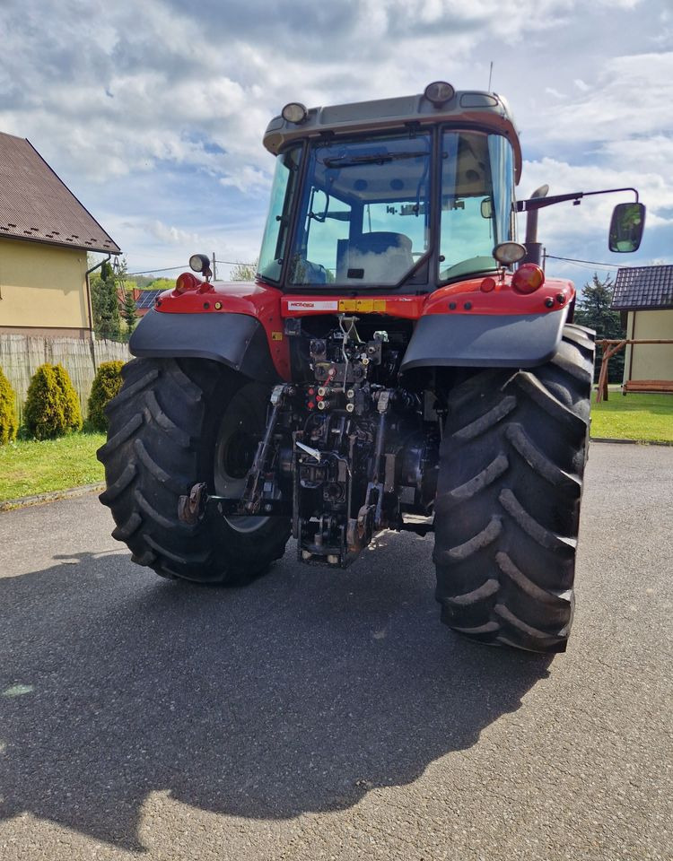 Ciągnik Massey Ferguson MF 7480 TV 2008 Massey Ferguson 7480 Dyna-TV - Трактор: фото 4 Ciągnik Massey Ferguson MF 7480 TV 2008 Massey Ferguson 7480 Dyna-TV - Трактор: фото 4
