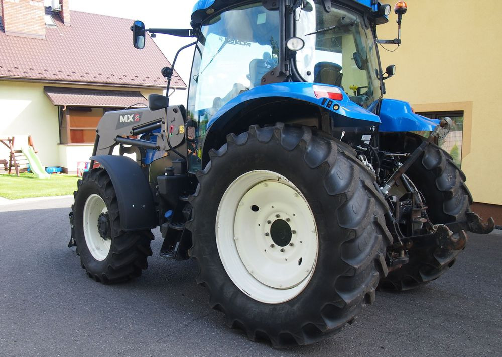 Ciągnik New Holland NH T6.140 2016 New Holland z Ładowaczem czołowym TUR - Трактор: фото 4 Ciągnik New Holland NH T6.140 2016 New Holland z Ładowaczem czołowym TUR - Трактор: фото 4