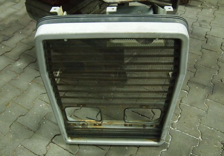 Części do Ciągnika Massey Ferguson MF 3000, 6000 Przedni grill maskę do Massey Ferguson serii 3000, 3100.
z lampami - Решітка радіатора в категорії Сільськогосподарська техніка: фото 3 Części do Ciągnika Massey Ferguson MF 3000, 6000 Przedni grill maskę do Massey Ferguson serii 3000, 3100.
z lampami - Решітка радіатора в категорії Сільськогосподарська техніка: фото 3