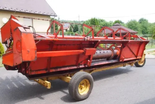 Heder do kombajnu Deutz-Fahr 1600,1610,1620,1630, 2680,2780, 2385,2685,2780, - Жниварка зернова: фото 2 Heder do kombajnu Deutz-Fahr 1600,1610,1620,1630, 2680,2780, 2385,2685,2780, - Жниварка зернова: фото 2