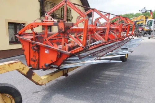 Heder do kombajnu Deutz-Fahr 1600,1610,1620,1630, 2680,2780, 2385,2685,2780, - Жниварка зернова: фото 3 Heder do kombajnu Deutz-Fahr 1600,1610,1620,1630, 2680,2780, 2385,2685,2780, - Жниварка зернова: фото 3