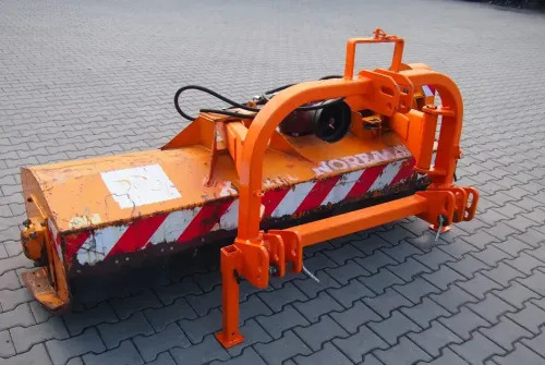 Kosiarka bijakowa 2M 2005 Szerokość robocza 2m - Косарка-подрібнювач: фото 5 Kosiarka bijakowa 2M 2005 Szerokość robocza 2m - Косарка-подрібнювач: фото 5