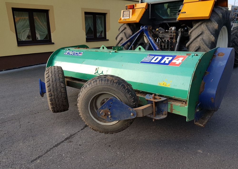 Kosiarka bijakowa Desvoys BH DR4 2011 - Косарка-подрібнювач: фото 2 Kosiarka bijakowa Desvoys BH DR4 2011 - Косарка-подрібнювач: фото 2