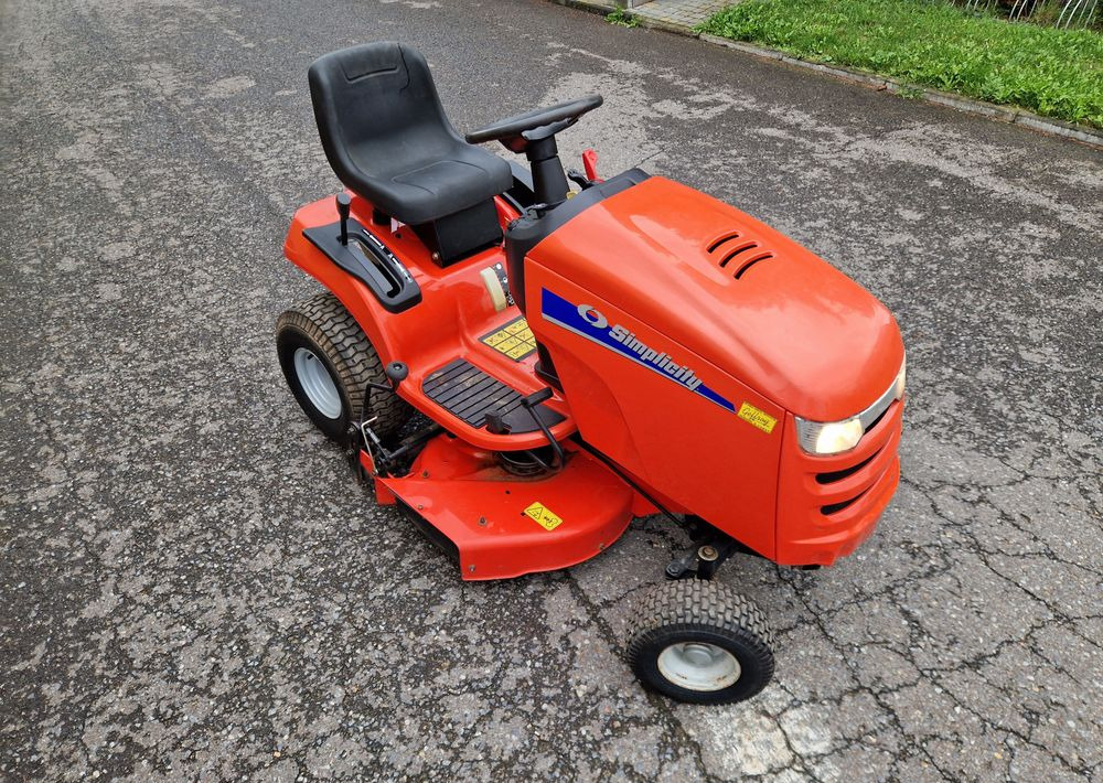 Kosiarka traktorek Simplicity Regent 18,5 Kosiarka Simplicity - Газонокосарка: фото 2 Kosiarka traktorek Simplicity Regent 18,5 Kosiarka Simplicity - Газонокосарка: фото 2