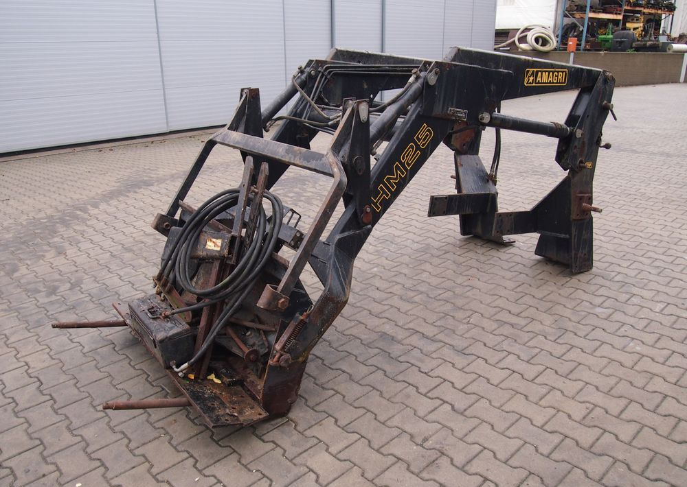 Ładowacz czołowy Amagri HM 25 1999 Tur AMAGRI do Renault 90-34 - Фронтальний навантажувач для трактора: фото 3 Ładowacz czołowy Amagri HM 25 1999 Tur AMAGRI do Renault 90-34 - Фронтальний навантажувач для трактора: фото 3