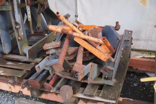 Ładowacz czołowy Tur do ciągnika MF NW JD CLAAS RENAULT - Фронтальний навантажувач для трактора: фото 5 Ładowacz czołowy Tur do ciągnika MF NW JD CLAAS RENAULT - Фронтальний навантажувач для трактора: фото 5