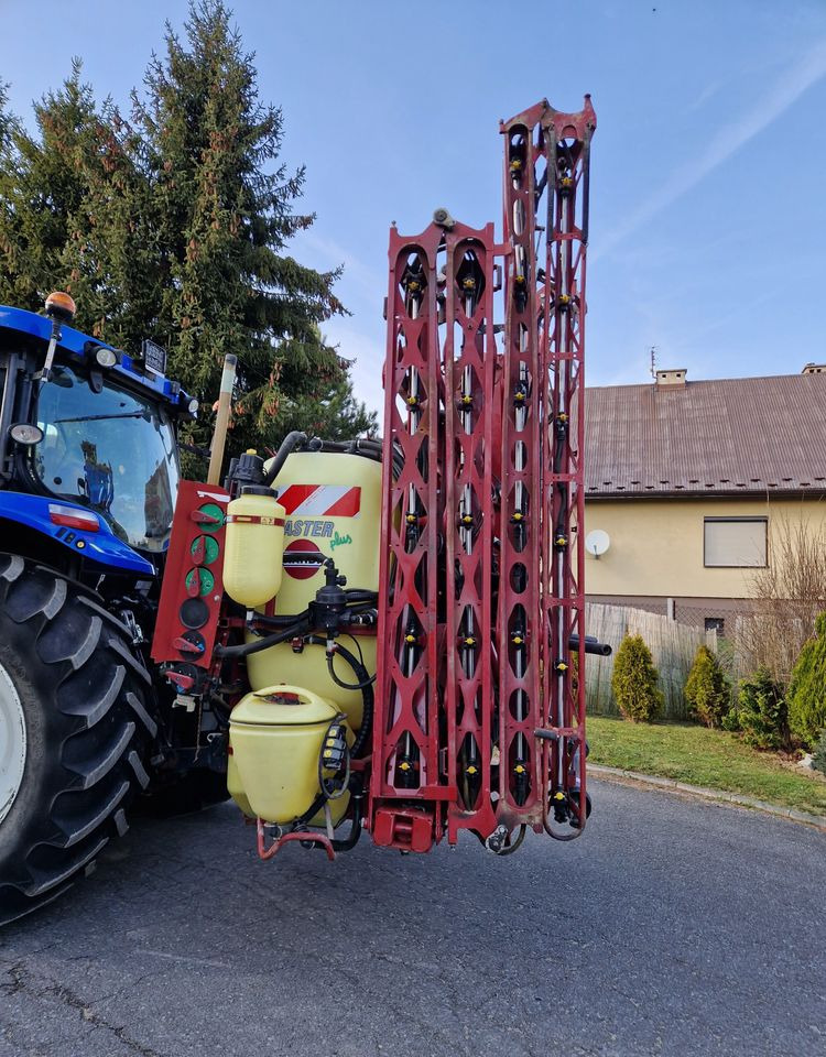 Opryskiwacz Hardi Master plus 1200 2014 Opryskiwacz zawieszany HARDI - Обприскувач навісний: фото 1 Opryskiwacz Hardi Master plus 1200 2014 Opryskiwacz zawieszany HARDI - Обприскувач навісний: фото 1