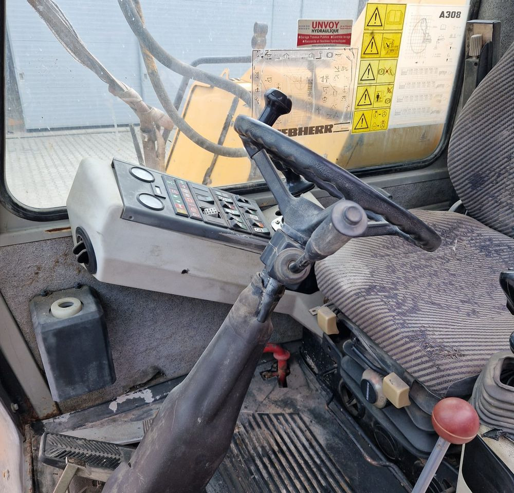 Pozostałe części Liebherr Liebherr A308 1999 Koparka kołowa Liebherr 308 - Екскаватор: фото 5 Pozostałe części Liebherr Liebherr A308 1999 Koparka kołowa Liebherr 308 - Екскаватор: фото 5