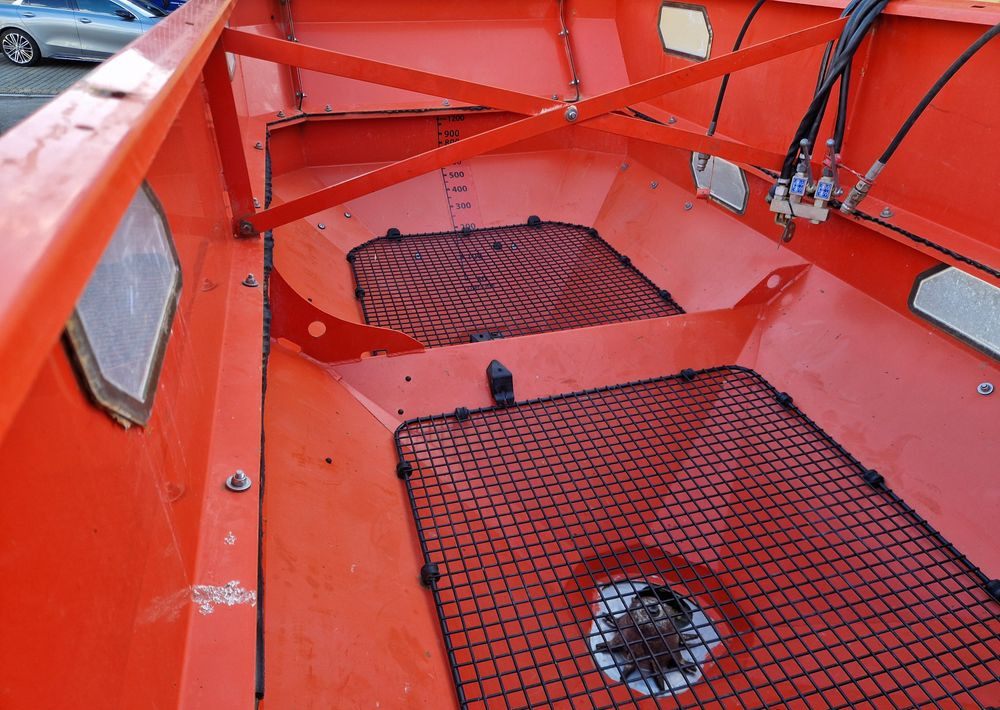 Розкидач добрив Rozsiewacz nawozów Kuhn AXIS 30,1 2008 Rozsiewacz KUHN RAUCH: фото 9