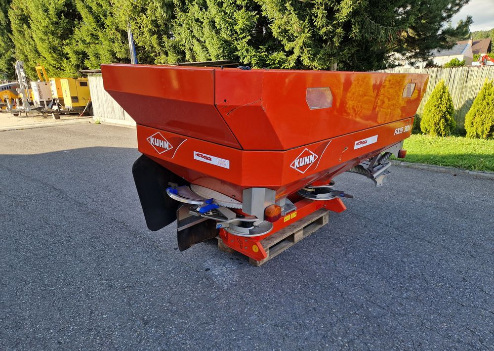 Розкидач добрив Rozsiewacz nawozów Kuhn AXIS 30,1 2008 Rozsiewacz KUHN RAUCH: фото 14