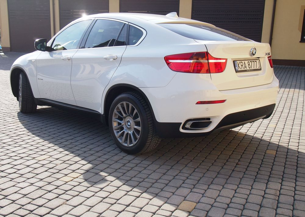 Samochód BMW X6 e71 xdrive40d Individual 2012 Samochód BMW X6 Individual - Позашляховик: фото 5 Samochód BMW X6 e71 xdrive40d Individual 2012 Samochód BMW X6 Individual - Позашляховик: фото 5