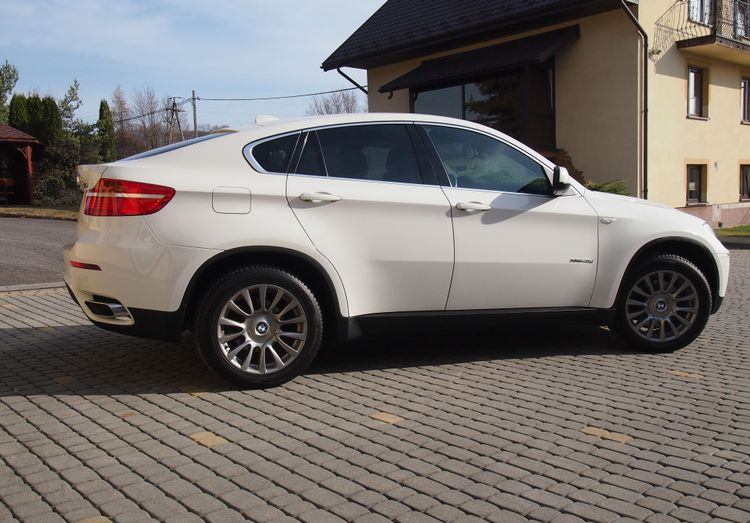 Samochód BMW X6 e71 xdrive40d Individual 2012 Samochód BMW X6 Individual - Позашляховик: фото 3 Samochód BMW X6 e71 xdrive40d Individual 2012 Samochód BMW X6 Individual - Позашляховик: фото 3