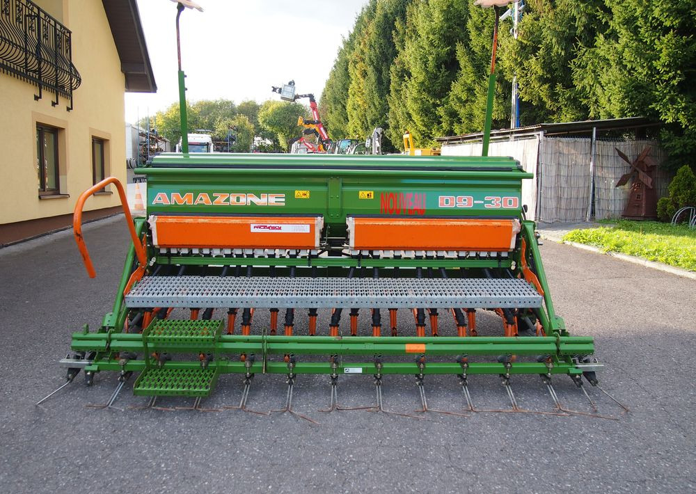 Siewnik Amazone D9 -30 2007 Siewnik Amazone - Сівалка: фото 1 Siewnik Amazone D9 -30 2007 Siewnik Amazone - Сівалка: фото 1