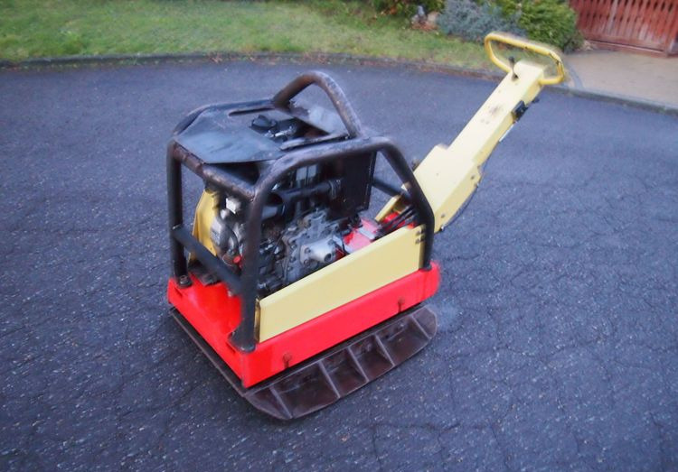 Ubijarka Dynapac Dynapac lg500 2010 Zagęszczarka Dynapac LG500 - Віброплита: фото 1 Ubijarka Dynapac Dynapac lg500 2010 Zagęszczarka Dynapac LG500 - Віброплита: фото 1