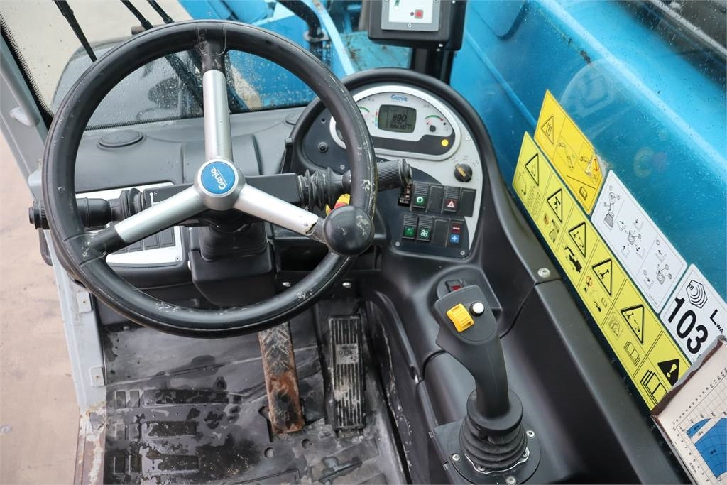 Навантажувач телескопічний Genie GTH4014: фото 9