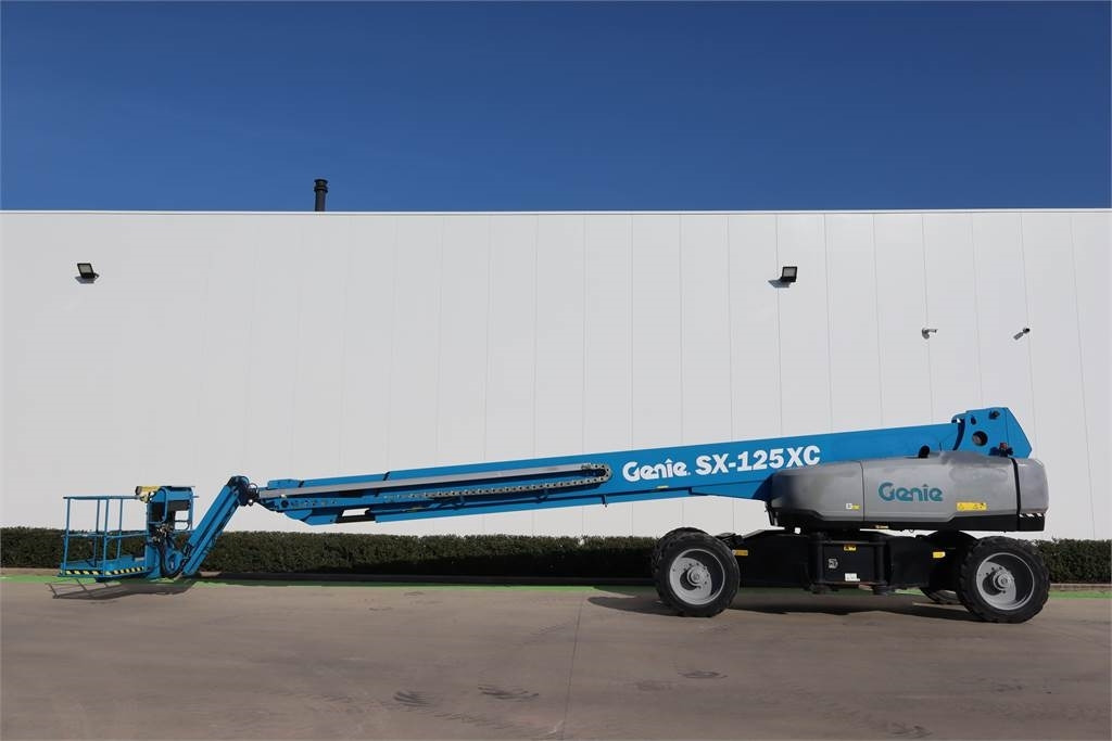 Genie SX125XC  - Телескопічний підйомник: фото 1 Genie SX125XC  - Телескопічний підйомник: фото 1