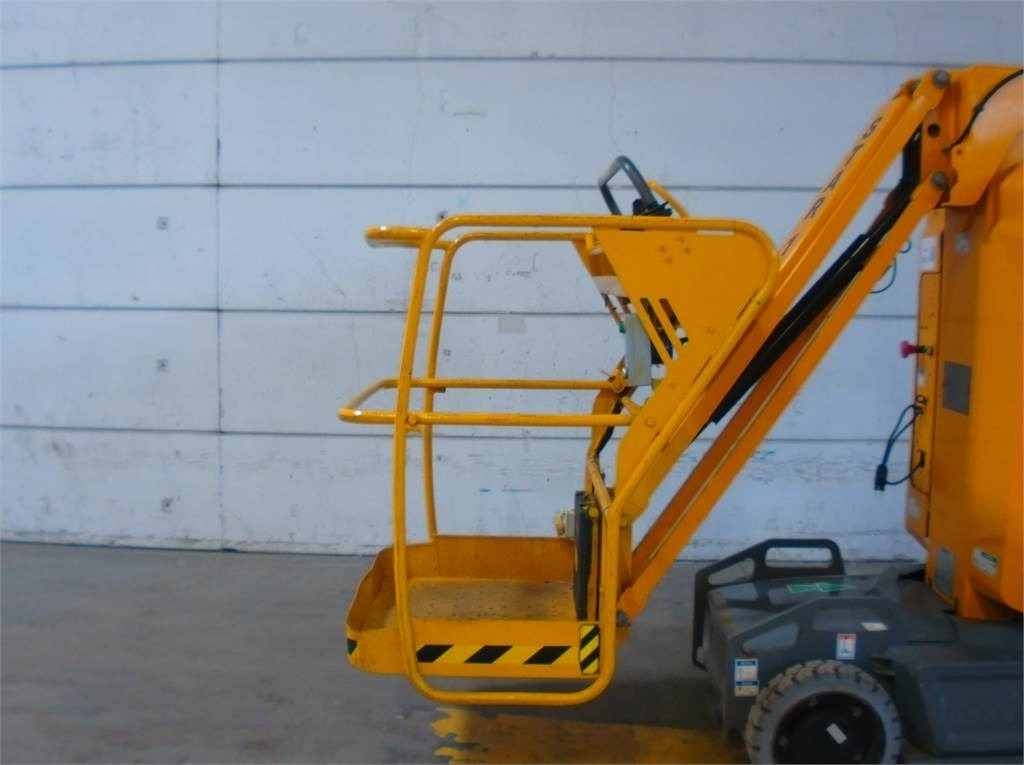 Вертикальний щогловий підйомник Haulotte STAR 10: фото 11 Вертикальний щогловий підйомник Haulotte STAR 10: фото 11