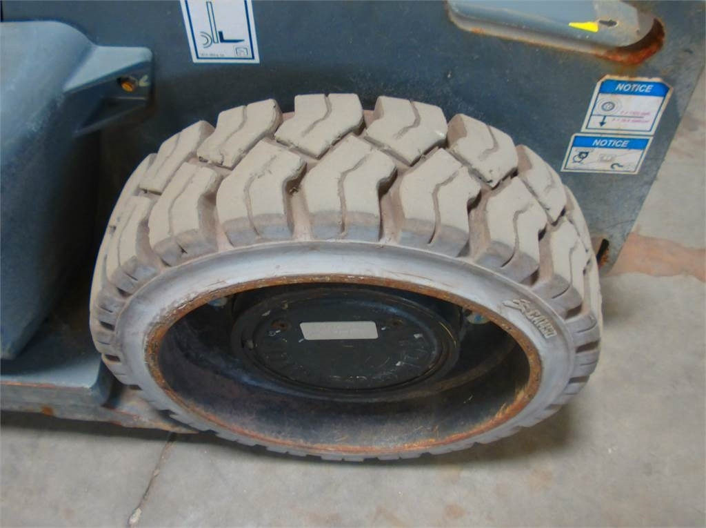 Вертикальний щогловий підйомник Haulotte STAR 10: фото 12 Вертикальний щогловий підйомник Haulotte STAR 10: фото 12