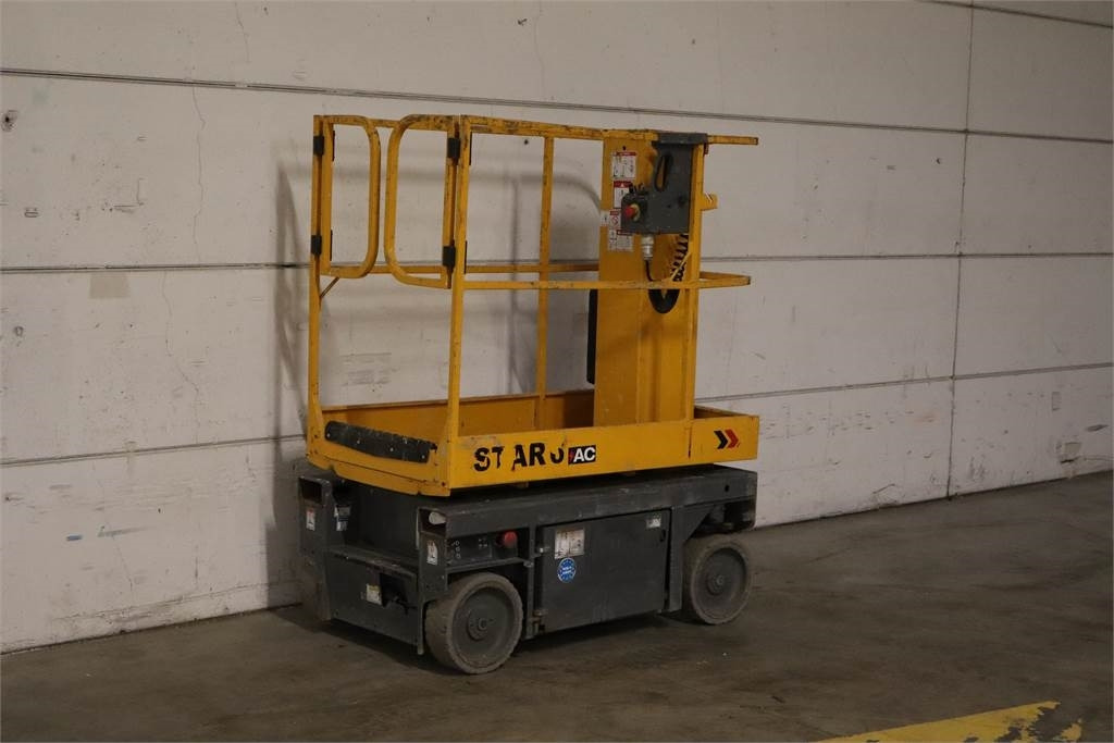 Haulotte STAR 6 - Вертикальний щогловий підйомник: фото 3 Haulotte STAR 6 - Вертикальний щогловий підйомник: фото 3