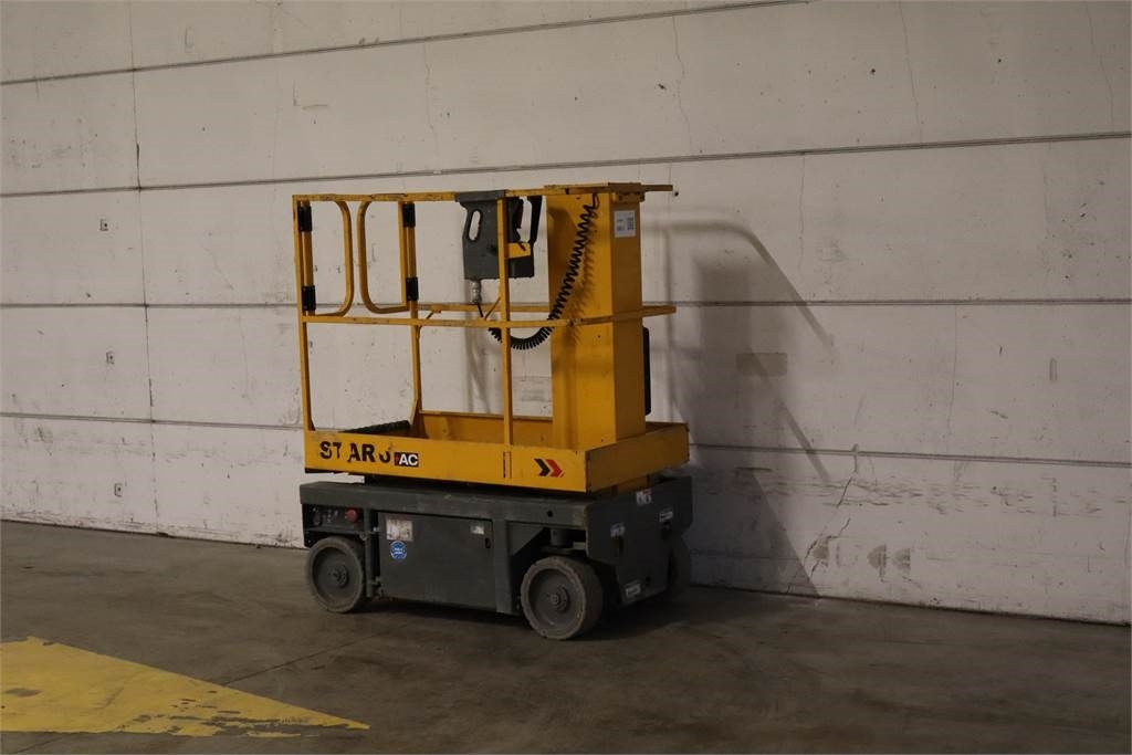 Haulotte STAR 6 - Вертикальний щогловий підйомник: фото 2 Haulotte STAR 6 - Вертикальний щогловий підйомник: фото 2