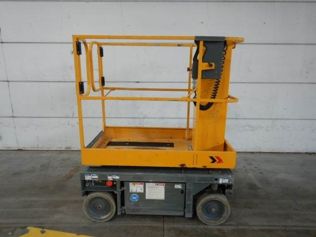 Haulotte STAR 6AC - Вертикальний щогловий підйомник: фото 1 Haulotte STAR 6AC - Вертикальний щогловий підйомник: фото 1