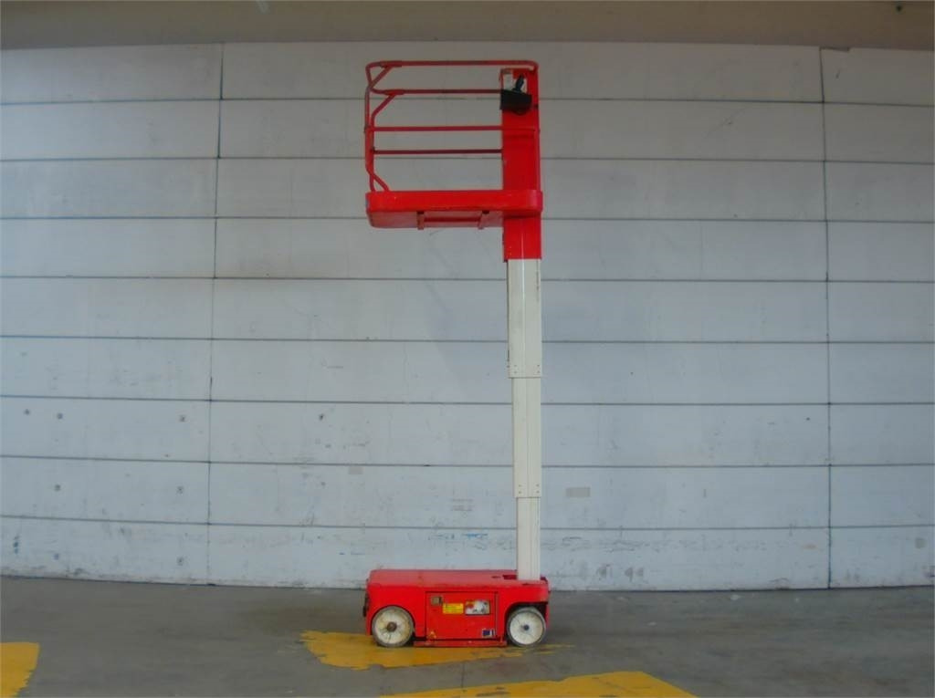 Snorkel TM12 - Вертикальний щогловий підйомник: фото 5 Snorkel TM12 - Вертикальний щогловий підйомник: фото 5