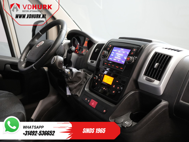 Fiat Ducato 2.3 MJ 120 pk L2H2 BPM VRIJ! Glasresteel/ Glastransporter/ Glaswagen/ Navi/ Climate/ Camera/ 2.5t Trekverm/ Imperiaal - Легковий фургон: фото 3 Fiat Ducato 2.3 MJ 120 pk L2H2 BPM VRIJ! Glasresteel/ Glastransporter/ Glaswagen/ Navi/ Climate/ Camera/ 2.5t Trekverm/ Imperiaal - Легковий фургон: фото 3