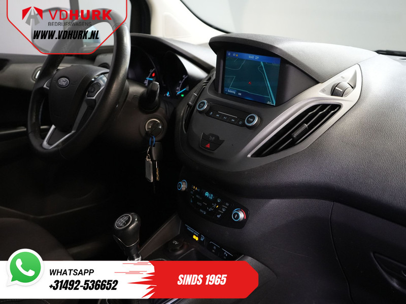 Ford Transit Courier 1.0 EcoBoost BENZINE BPM VRIJ! Dealer Onderhouden/ NL Auto/ Carplay/ Climate/ Cruise/ Stoelverw./ Trekhaak/ LMV - Легковий фургон: фото 1 Ford Transit Courier 1.0 EcoBoost BENZINE BPM VRIJ! Dealer Onderhouden/ NL Auto/ Carplay/ Climate/ Cruise/ Stoelverw./ Trekhaak/ LMV - Легковий фургон: фото 1