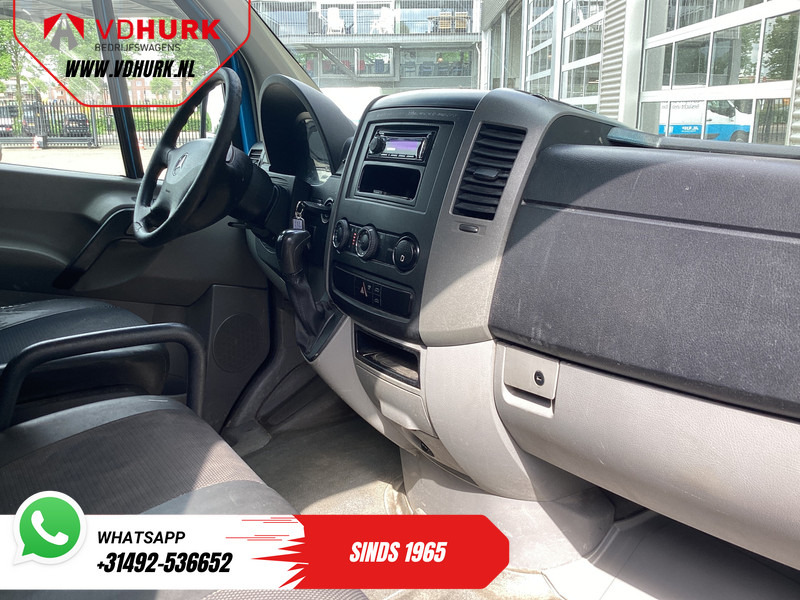 Mercedes-Benz Sprinter 313 2.2 CDI Aut. L2 DC Dubbel Cabine EXPORT ONLY Airco/ 2.8t Trekverm./ Imperiaal & Trap/ 7 Pers. - Суцільнометалевий фургон, Вантажопасажирський фургон: фото 3 Mercedes-Benz Sprinter 313 2.2 CDI Aut. L2 DC Dubbel Cabine EXPORT ONLY Airco/ 2.8t Trekverm./ Imperiaal & Trap/ 7 Pers. - Суцільнометалевий фургон, Вантажопасажирський фургон: фото 3