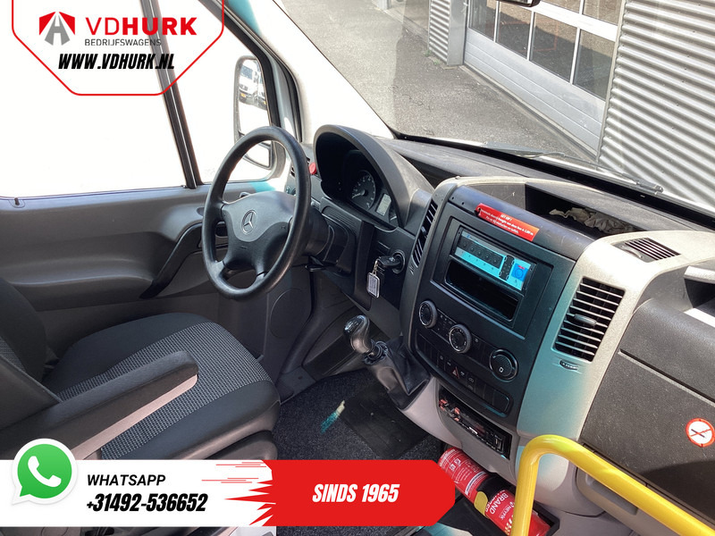 Mercedes-Benz Sprinter 313 2.2 CDI L2H2 €9922 Incl. BTW BPM VRIJ! EXPORT Combi/ 9 Persoons/ Kombi/ 9P/ Airco/ Rolstoellift - Мікроавтобус, Пасажирський фургон: фото 3 Mercedes-Benz Sprinter 313 2.2 CDI L2H2 €9922 Incl. BTW BPM VRIJ! EXPORT Combi/ 9 Persoons/ Kombi/ 9P/ Airco/ Rolstoellift - Мікроавтобус, Пасажирський фургон: фото 3