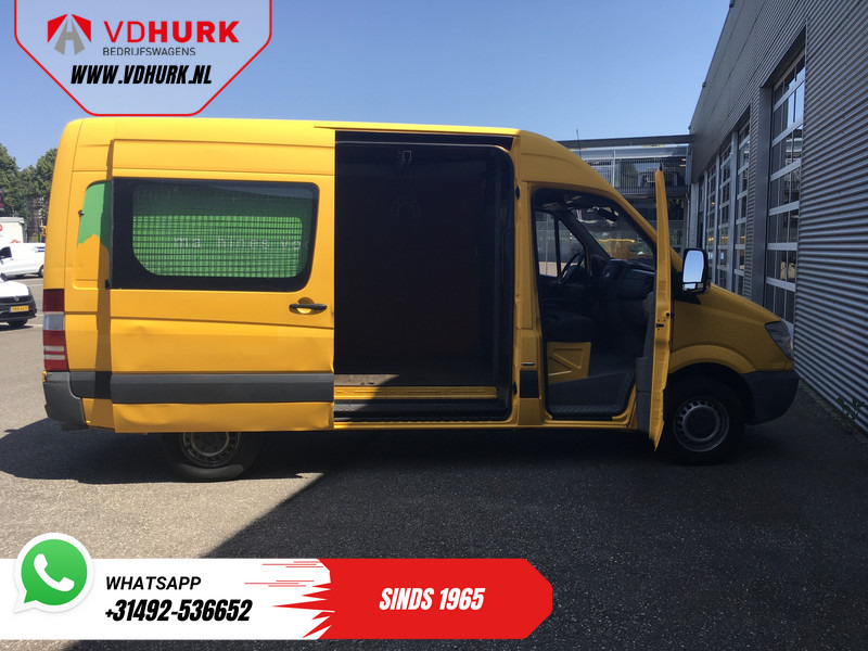 Mercedes-Benz Sprinter 316 2.2 CDI Aut. L2H2 EXPORT ONLY 3.5T Trekgewicht / Airco/ Cruise/ Trekhaak - Суцільнометалевий фургон: фото 5 Mercedes-Benz Sprinter 316 2.2 CDI Aut. L2H2 EXPORT ONLY 3.5T Trekgewicht / Airco/ Cruise/ Trekhaak - Суцільнометалевий фургон: фото 5