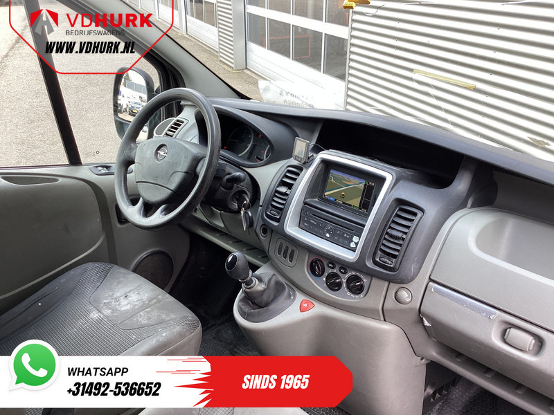 Opel Vivaro 2.5 CDTI 145 pk EXPORT ONLY APK 08-2025/ 3 Pers./ LMV/ PDC/ Dakdragers/ Cruise/ Airco - Легковий фургон: фото 3 Opel Vivaro 2.5 CDTI 145 pk EXPORT ONLY APK 08-2025/ 3 Pers./ LMV/ PDC/ Dakdragers/ Cruise/ Airco - Легковий фургон: фото 3