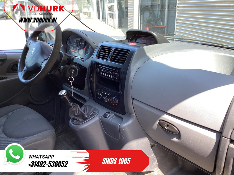 Peugeot Expert 1.6 HDI L2 DC Dubbel Cabine EXPORT ONLY DB Riem V.V./ APK 5-26'/ Airco/ Trekhaak - Легковий фургон, Вантажопасажирський фургон: фото 3 Peugeot Expert 1.6 HDI L2 DC Dubbel Cabine EXPORT ONLY DB Riem V.V./ APK 5-26'/ Airco/ Trekhaak - Легковий фургон, Вантажопасажирський фургон: фото 3