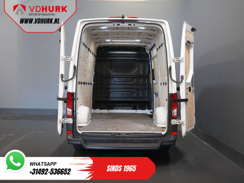 Volkswagen Crafter 35 2.0 TDI 140 pk L3H3 BPM VRIJ! 270Gr. Deuren/ Carplay/ Climate/ Camera/ Cruise - Суцільнометалевий фургон: фото 5 Volkswagen Crafter 35 2.0 TDI 140 pk L3H3 BPM VRIJ! 270Gr. Deuren/ Carplay/ Climate/ Camera/ Cruise - Суцільнометалевий фургон: фото 5