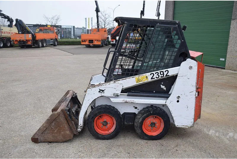 Bobcat S70 - Міні-навантажувач: фото 1 Bobcat S70 - Міні-навантажувач: фото 1